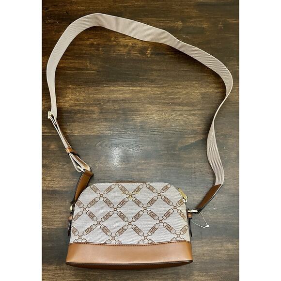 Michael Kors Jet Set Charm Large Dome Crossbody with Web Strap Natural $198 NWT - Picture 2 of 7